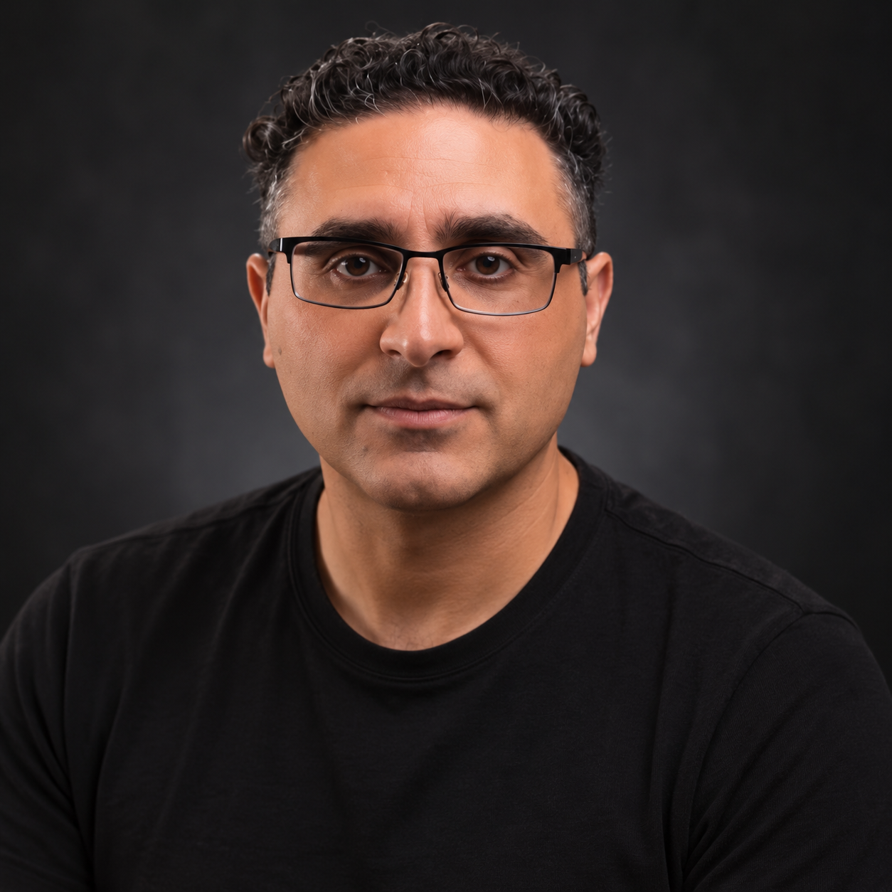Dr. Javier Castillo